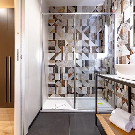 Rh Lifestyle & Όλμπια